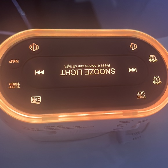 Alarm clock - Picture 9 of 9